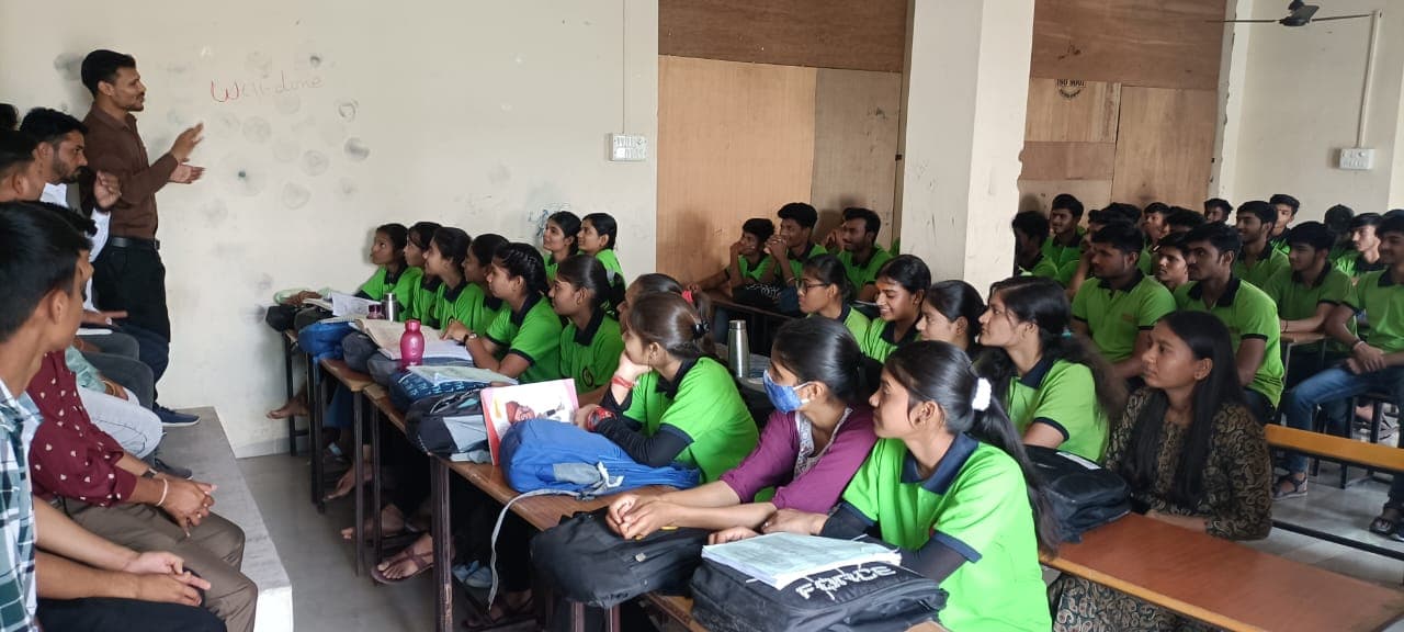Seminars photo